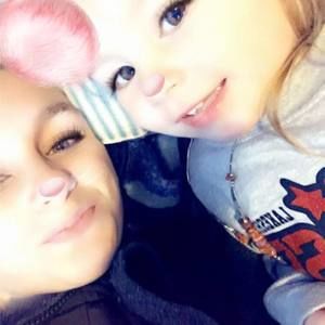 Meet your Posher, Rae